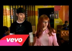 Completa los huecos de la canción Girlfriend de Avril Lavigne | Recurso educativo 122198