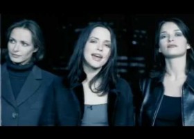 Fill in the gaps con la canción So Young de The Corrs | Recurso educativo 123942